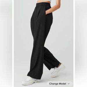 Black Alo Yoga High Pursuit Trouser XXS - Brand New